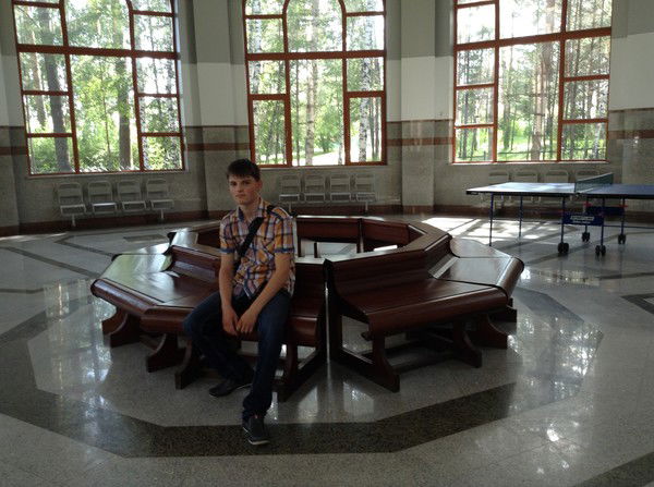 Артём Меньшиков