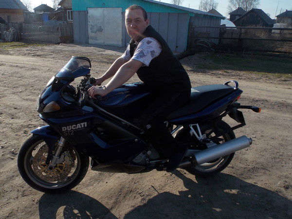 Влад Глазков