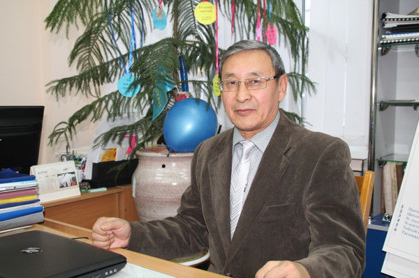 Толеген Шонаевич Асанбаев