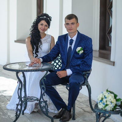 Антон Быстров