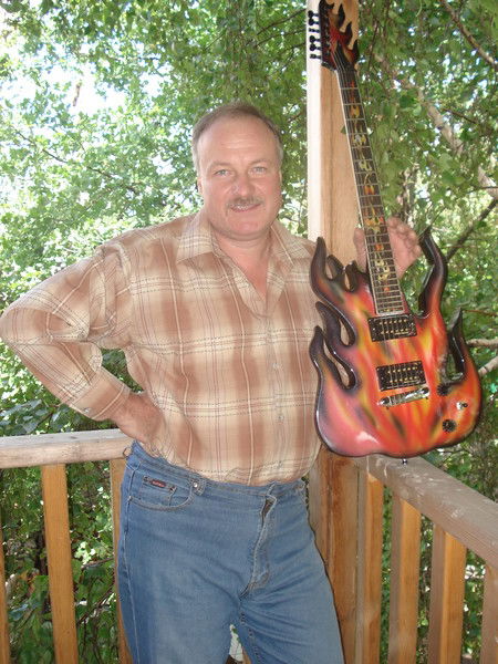 Виктор Полывянный