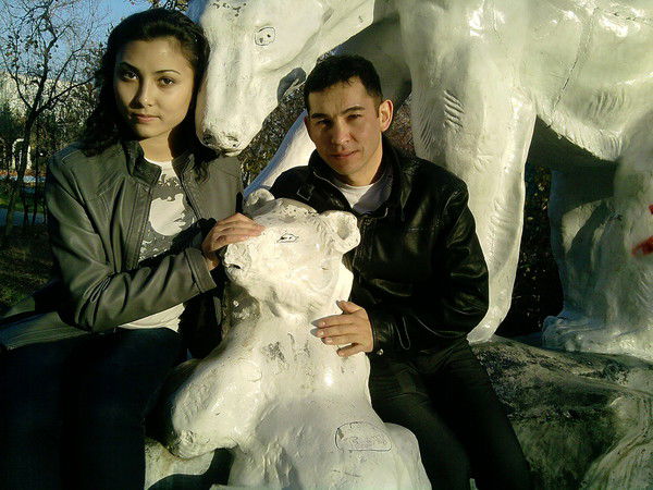 Акан Хасенов Индира Зейнолова