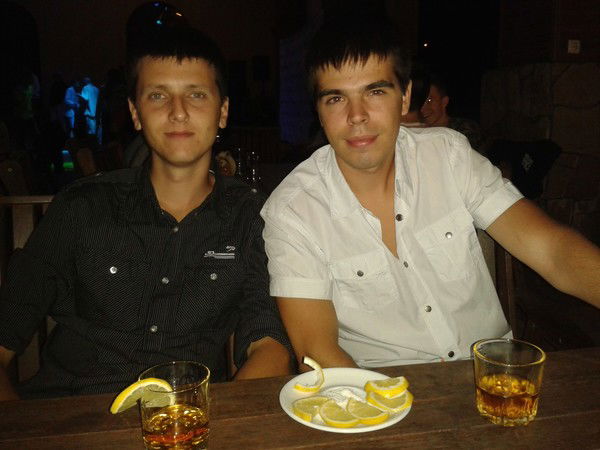 Владимир Сахаров