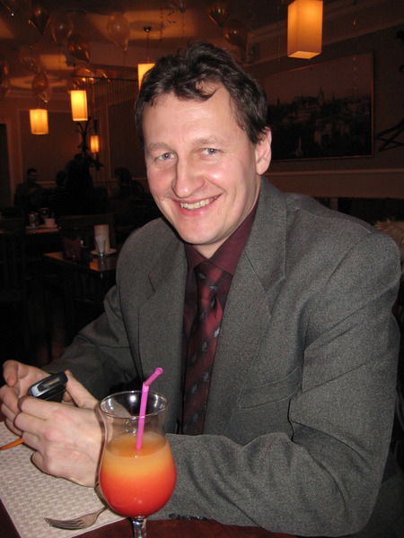 Олег Артемьев