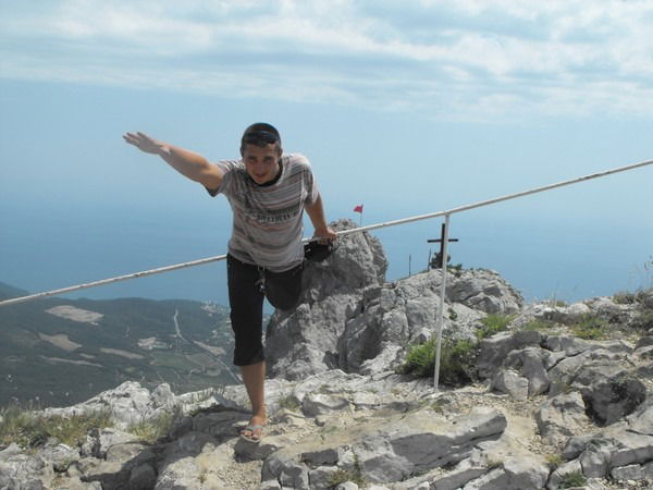 Анатолий Толстой