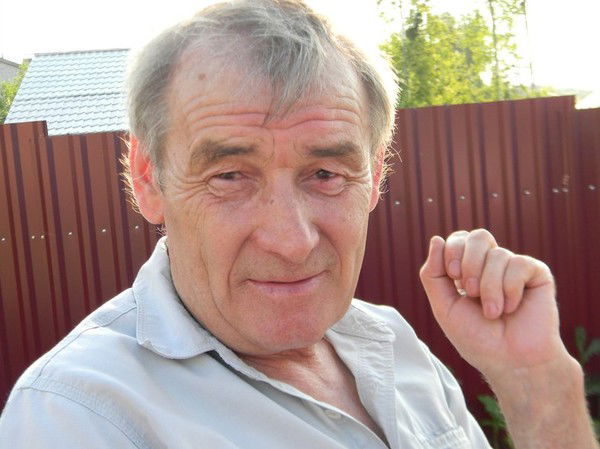 Михаил Холкин