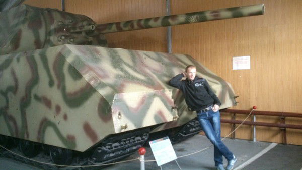 Михаил Якушенок