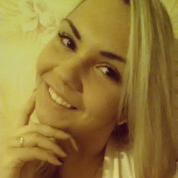 Наташа Егорова