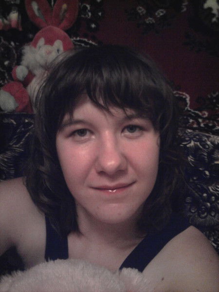 Лена Мостовая