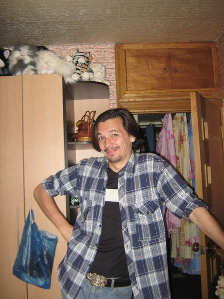 Роман Постников