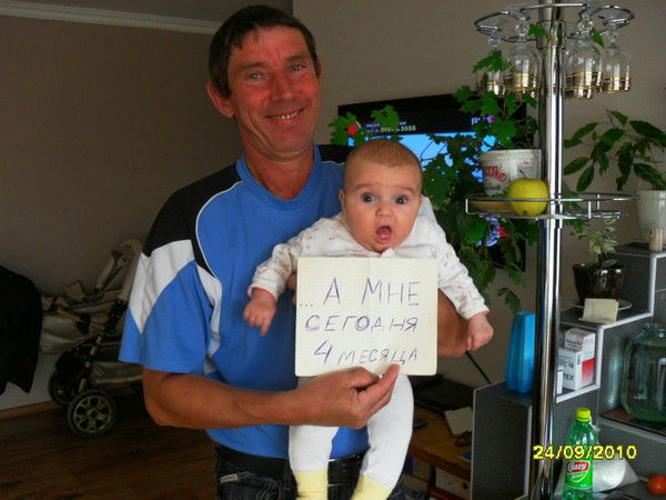 Александр Лежнин