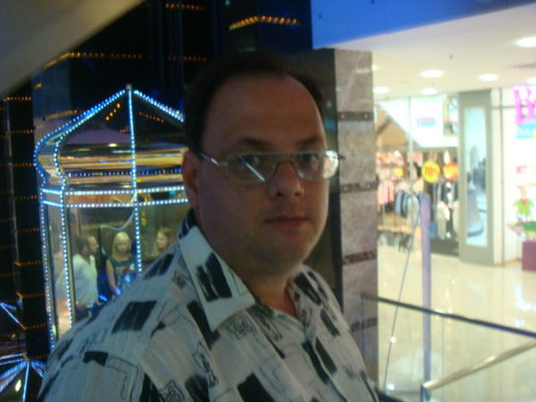 Владимир Назаров