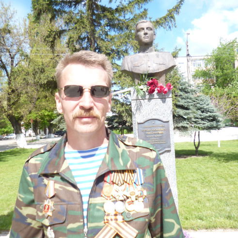 Роман Кузнецов