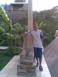 Виктор Устинов