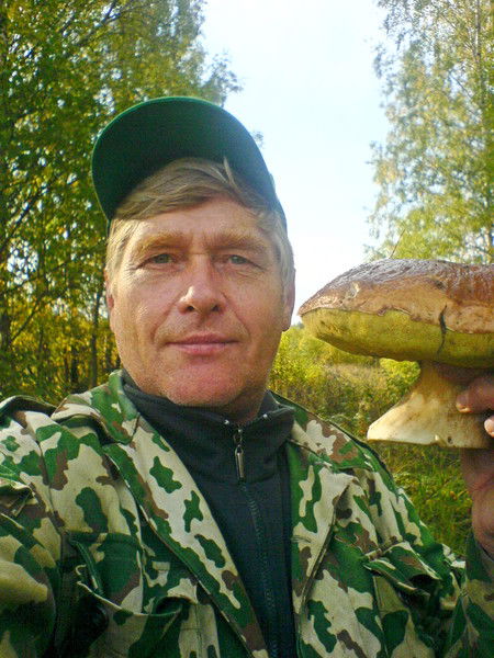 Николай Юхтанов