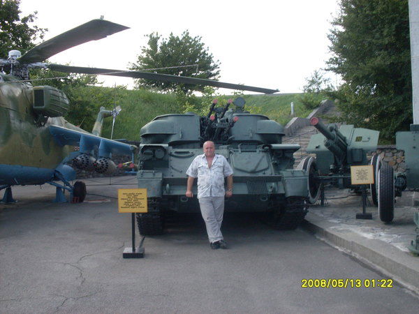 Андрей Николаев