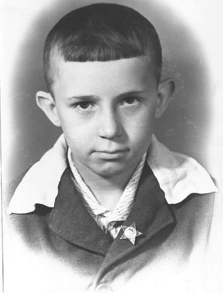 Николай Фролов