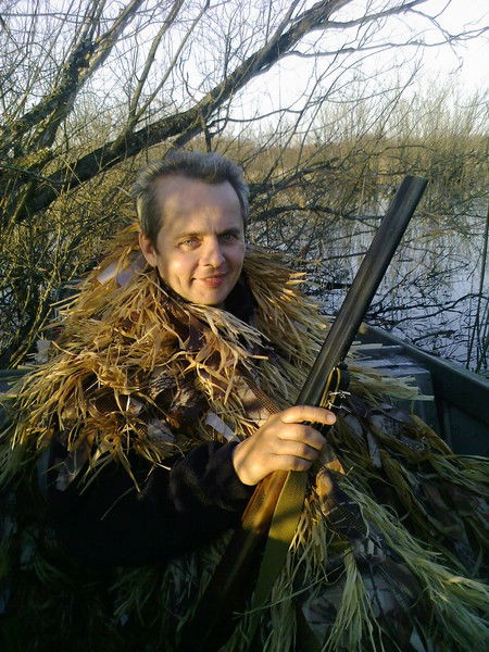 Дмитрий Опарин