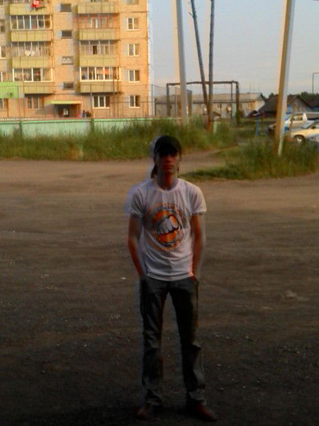 Антон Волков