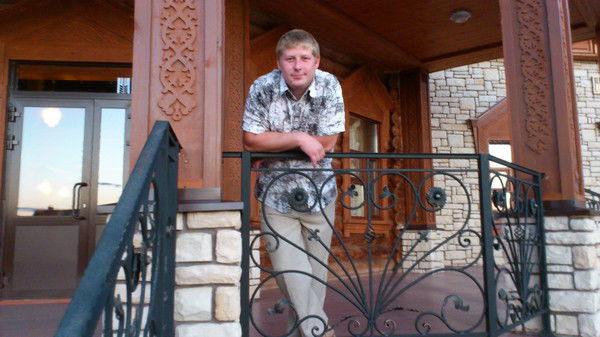 Рома Деманов