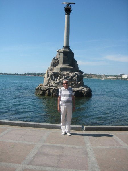 Николай Хасанов