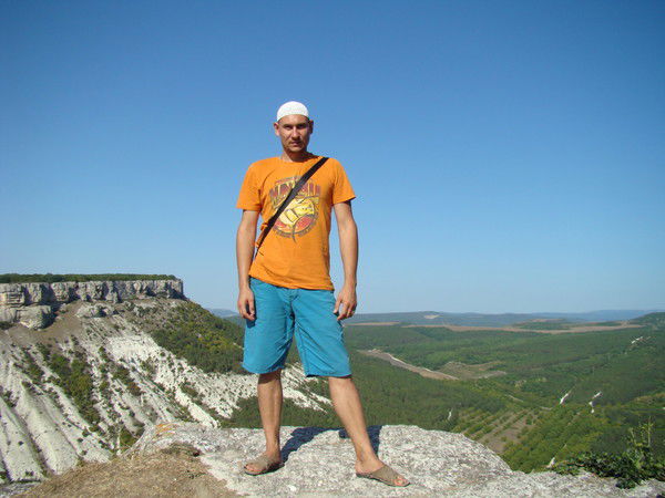 Руслан Рисбаев