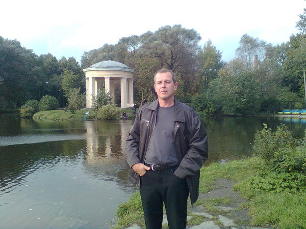 Олег Семёнов