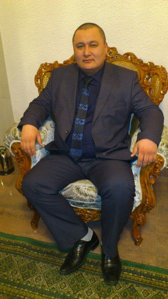 Илёсхон Олимжонов