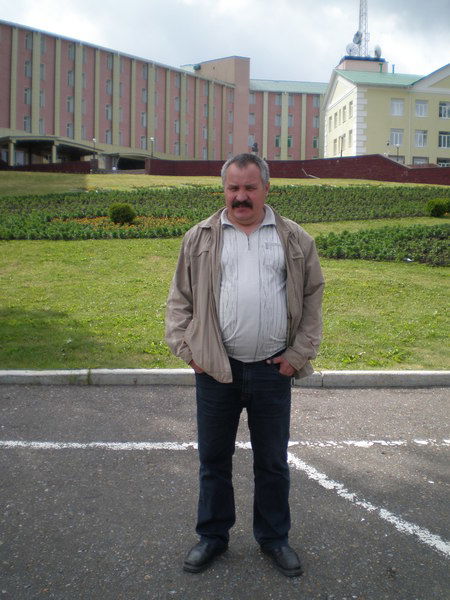 Александр Яковлев