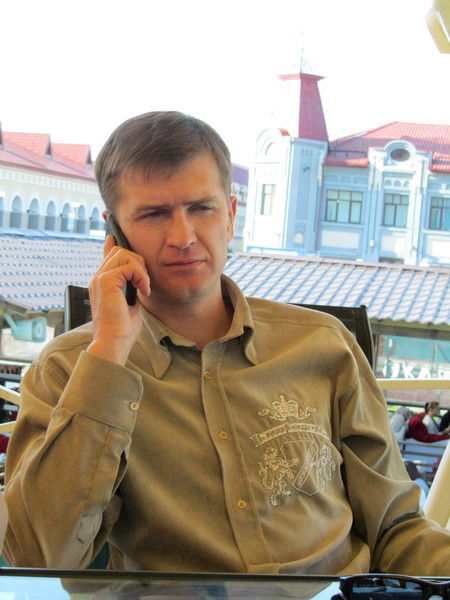 Дмитрий Костючёк