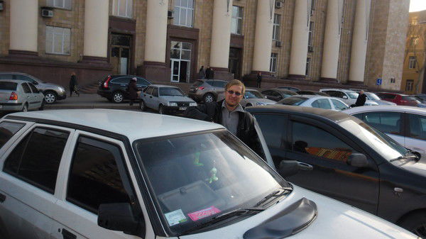 Виталий Микуцкий