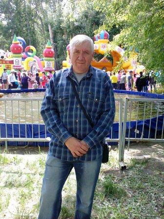 Александр Бакуров