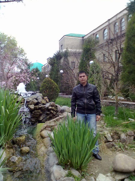 Расул Халмуратов