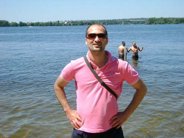 Дмитрий Кучеренко