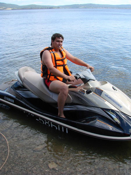 Алексей Колесников