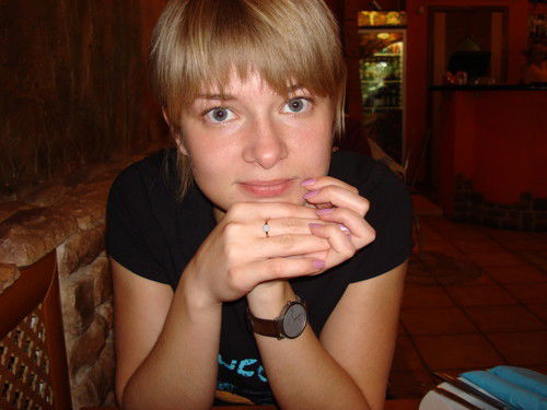 Юля Столярова