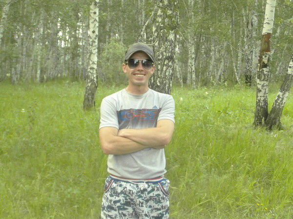 Саня Комогорцев