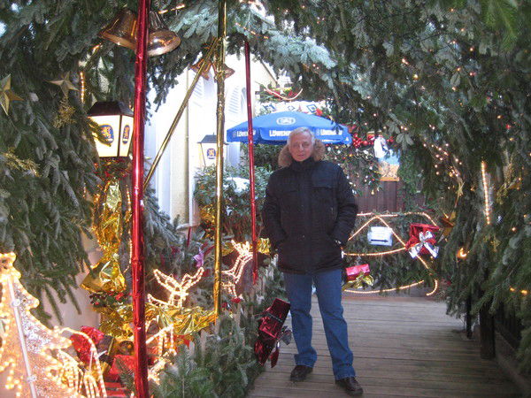 Константин Лешин