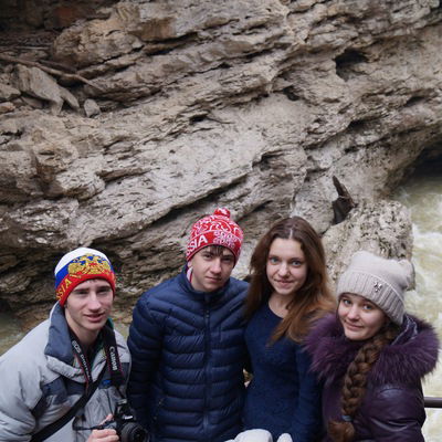 Валя Кравченко