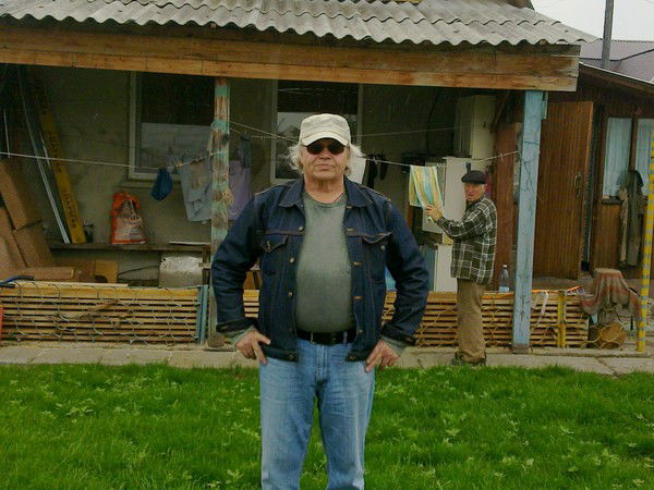 Александр Остапенко