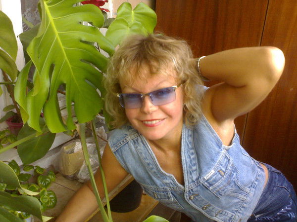 Клёвая ********