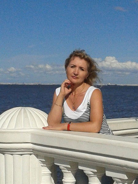 Елена Абраменко