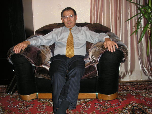 Рустам Узакбаев