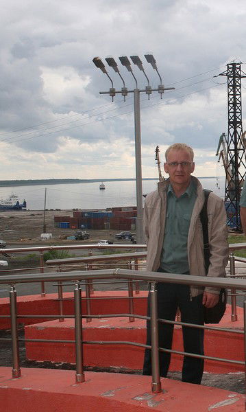 Владимир Сентябов