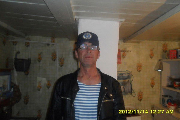 Александр Кадров