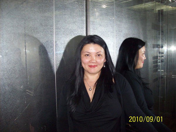 Назира Каримова