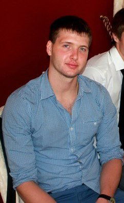 Есипов Артем