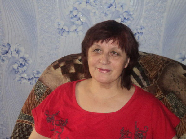 Нина Зачиняева