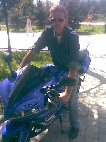 Александр Буряковец