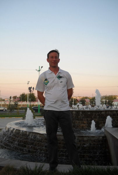 Дамир Ширатов